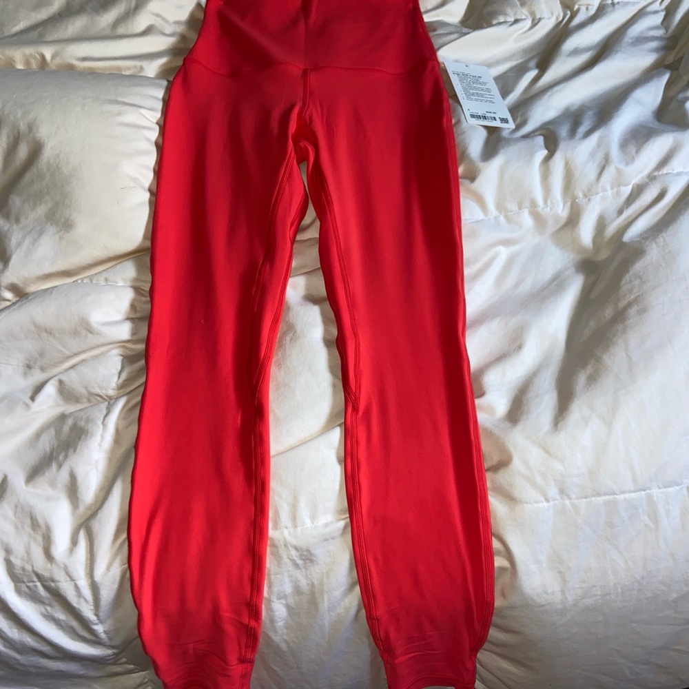 Size 6 aligns